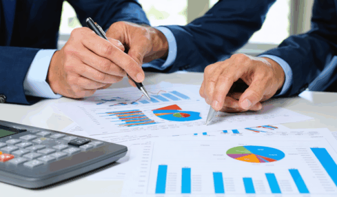 découvrez combien peut rapporter un placement de 100 millions d'euros en banque, selon les taux d'intérêt et les solutions de placement disponibles. analyse des rendements et conseils pour optimiser votre investissement.