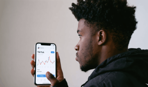 découvrez comment repérer facilement un shadowban sur tiktok grâce aux signes révélateurs. apprenez à identifier si votre compte est limité et comment y remédier.