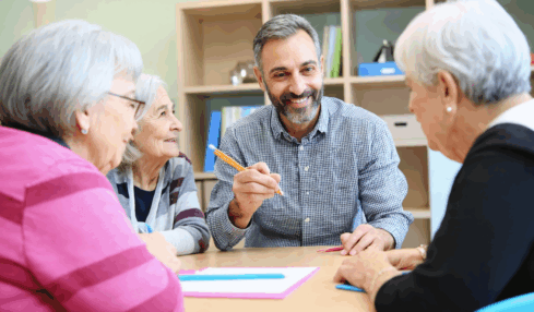 découvrez les opportunités et les défis de débuter une carrière d'assistant social à 50 ans, avec des conseils pour réussir ce changement professionnel.
