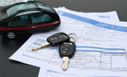 découvrez les étapes essentielles pour devenir chauffeur de taxi en france, de la formation aux démarches administratives, et lancez votre carrière dans le transport de personnes.